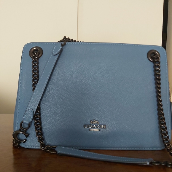 Coach Brayant Carryall - Picture 10 of 10